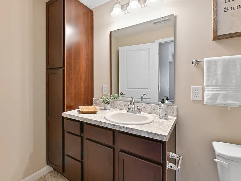 5302 Avery Rd #1 — Photo 23