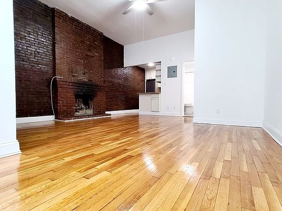 2nd image of 154 W 74th St #1C