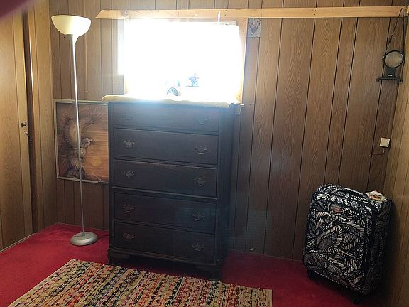 1st bedroom