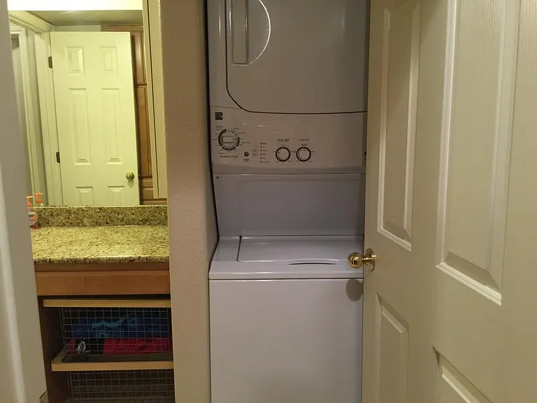 1500 E Side Dr #212-A — Photo 12