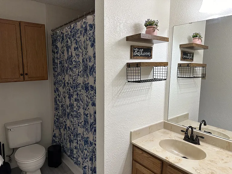 2600 Shasta Ct #2 — Photo 6