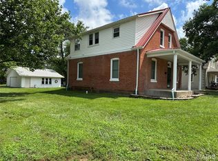 211 W Madison Ave, Owensville, MO 65066