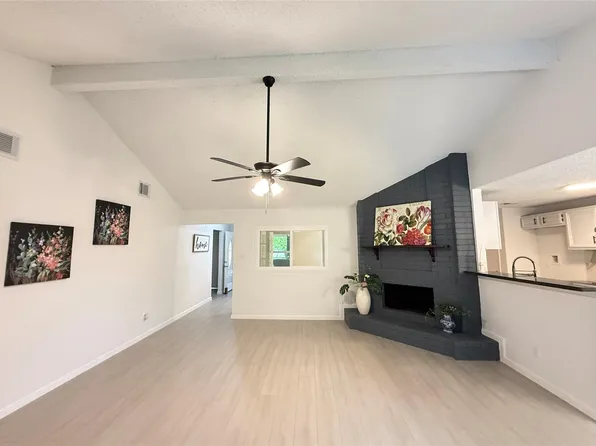 11335 Bayou Place Ln, Houston, TX 77099
