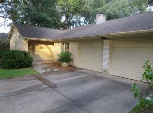 5107 Encino Ct, Friendswood, TX 77546