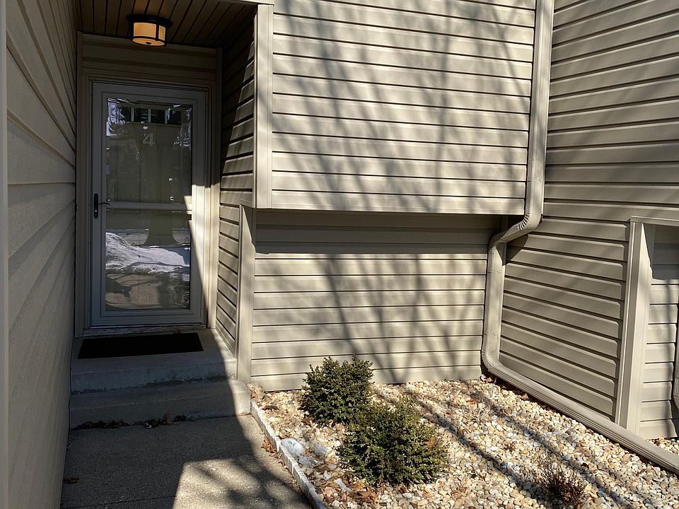 Private front entry