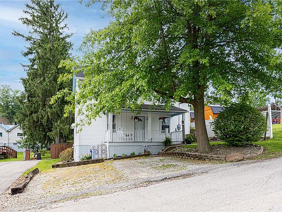 4th image of 28 Meadow St