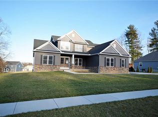 1582 Countryview Dr, Kent, OH 44240