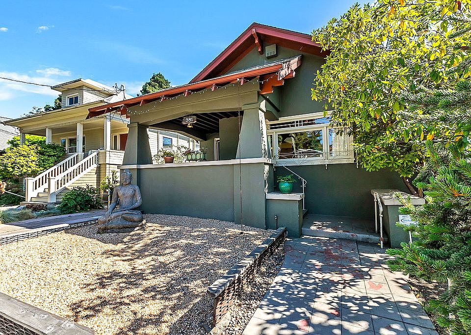 Welcome to 381 61st Street!