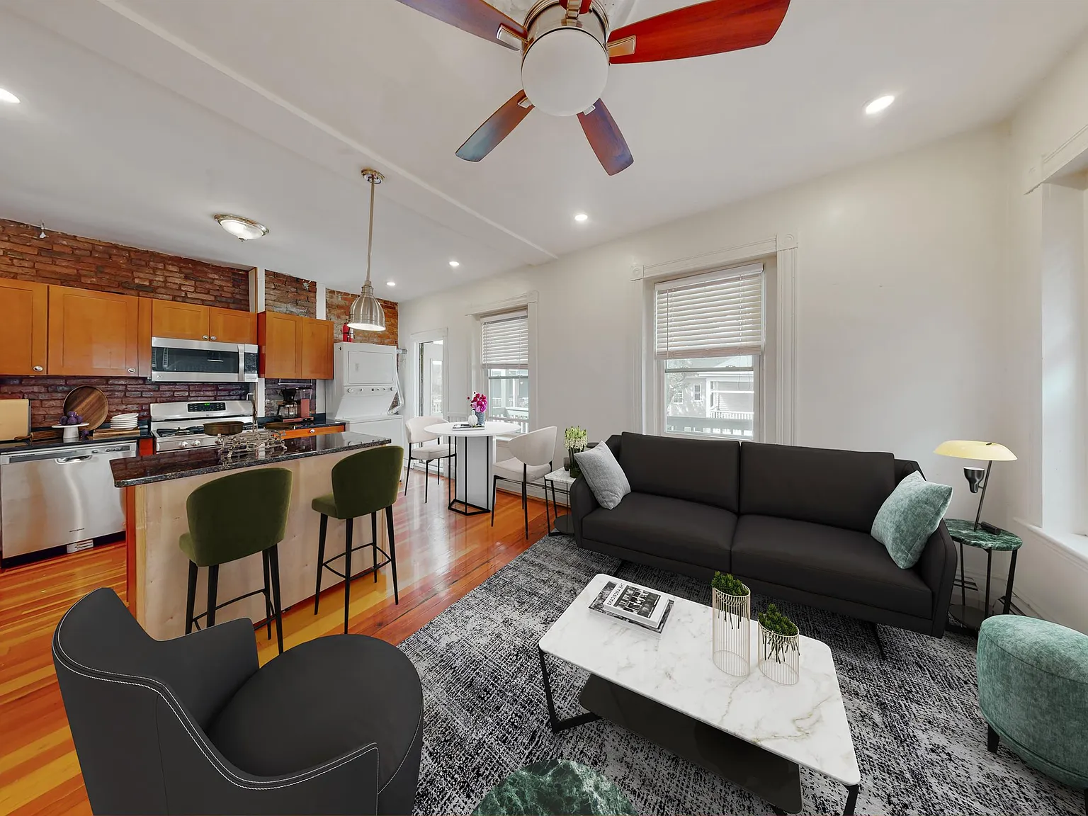 4 bed, 1067 sqft, $3,795 — Photo 4