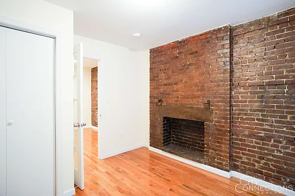 Rented by City Connections Realty | media 54