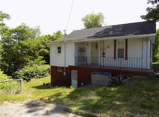 103 Holmes St, Vandergrift, PA 15690