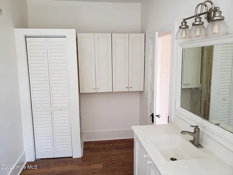 414 Orange St #B — Photo 9