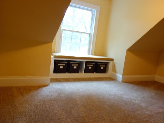 Bedroom (3rd Floor)