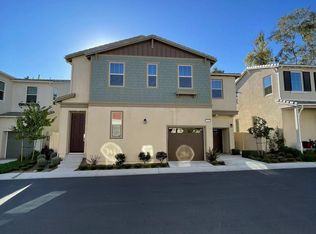 19 Country Glen St, Pomona, CA 91766
