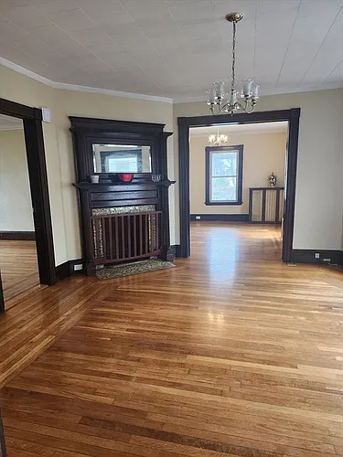 10 Warner St #1 Photo 1