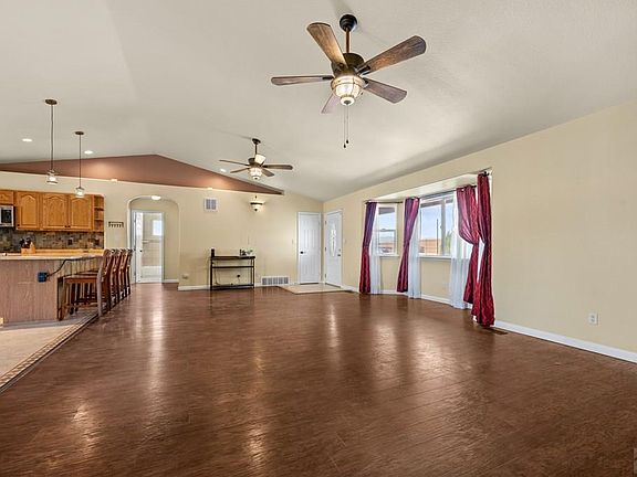 3rd image of 1018 S Camino De Bravo