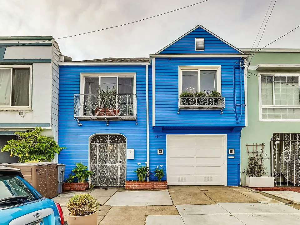 2647 46th Ave