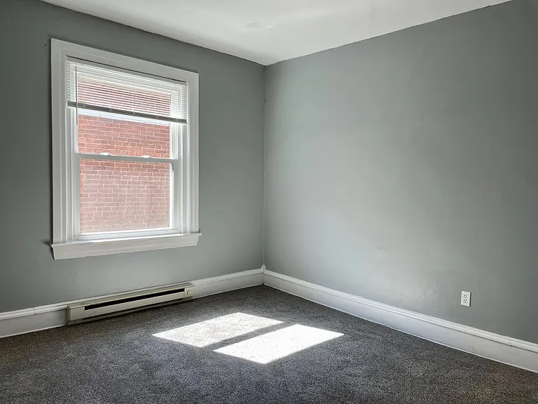 520 Main St #2 — Photo 14