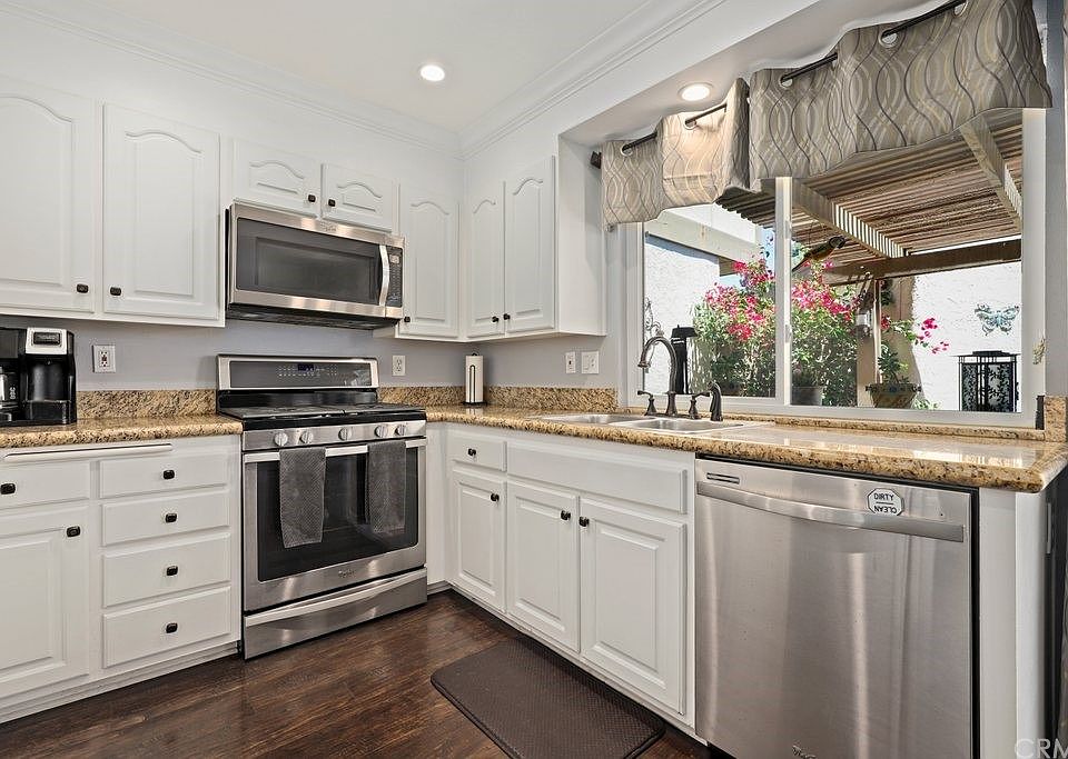 2932 N Cottonwood St Orange CA Zillow