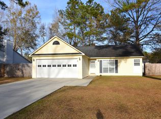 8466 William Moultrie Dr, North Charleston, SC 29420
