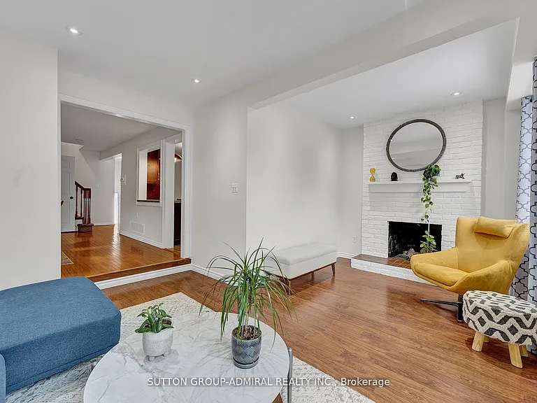 52 Garden Ave — Photo 8
