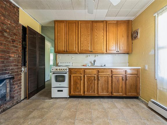 5th image of 48 Bloomingdale Road