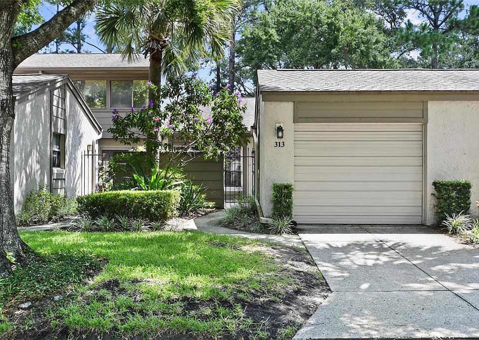 1st image of 313 Dryberry Way