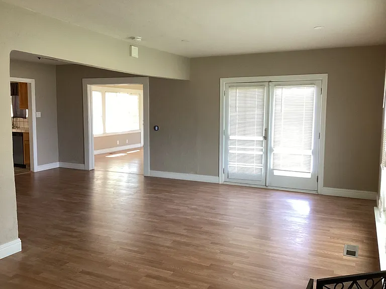 22111 W Stone Rd — Photo 11