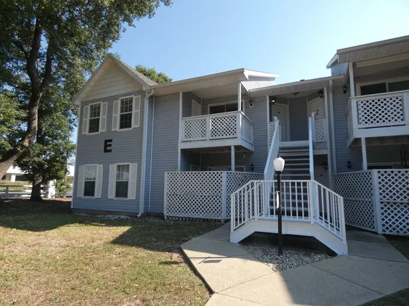 601 E Burgess Rd APT E3, Pensacola, FL 32504