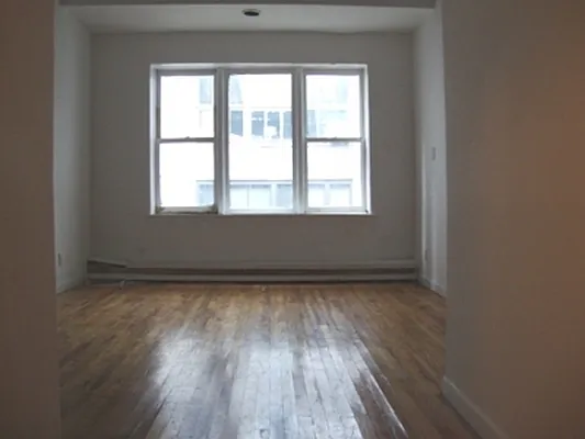 Rented by Citi Habitats | media 30