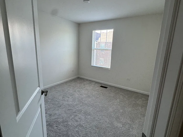 6275 Sandbelt Dr — Photo 35