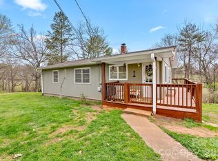 103 Bidwell St, Franklin, NC 28734