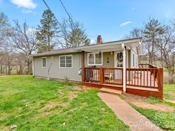 103 Bidwell St, Franklin, NC 28734