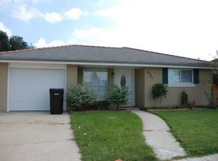 2721 Charles Dr, Chalmette, LA 70043