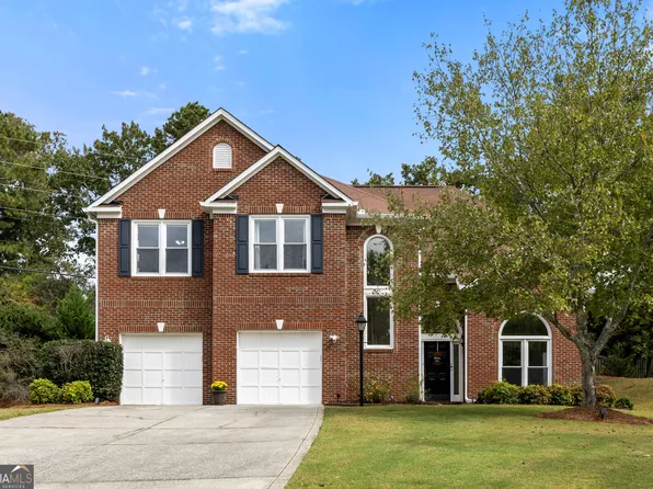 8040 Magnolia Way, Roswell, GA 30075