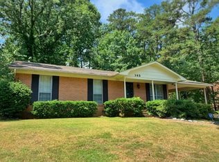 143 White Oak Ln, Little Rock, AR 72227