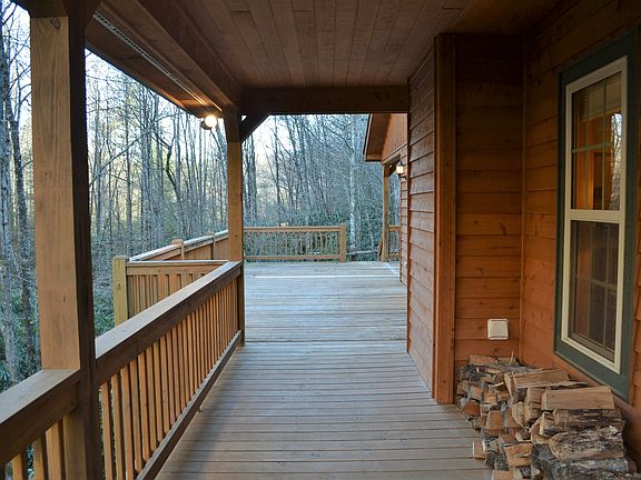 2nd image of 20 W Bald Rock Dr