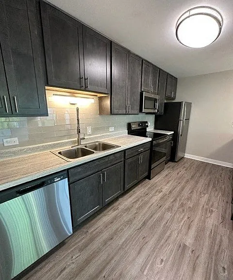 Gorgeous Slate/Shaker Cabinetry & Subway Tile Backsplash