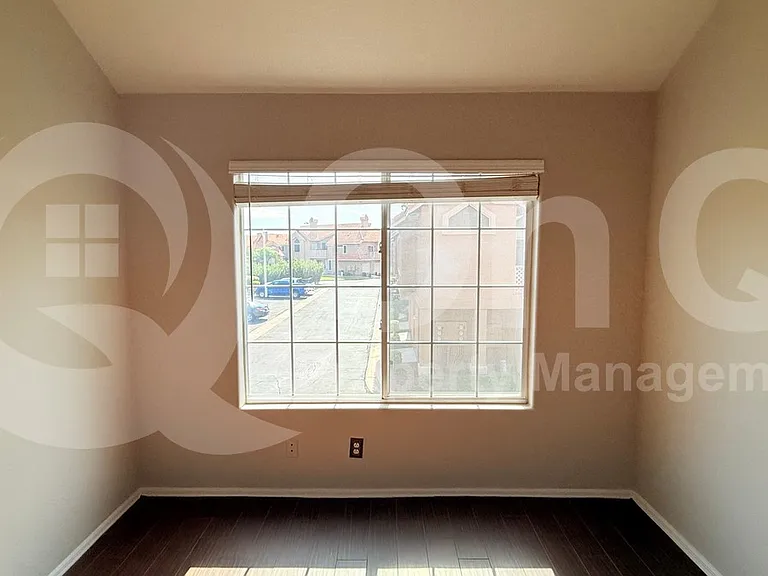 1633 E Lakeside Dr #80 — Photo 14