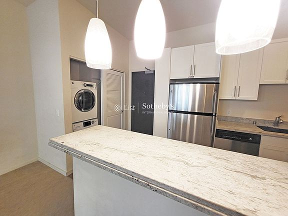 5th image of 1810 Kaioo Dr APT B509