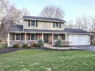 20 Bent Oak Trl, Fairport, NY