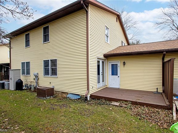 3rd image of 103 Oakmont Ct