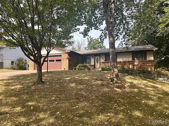4th image of 1808 Evondale Dr