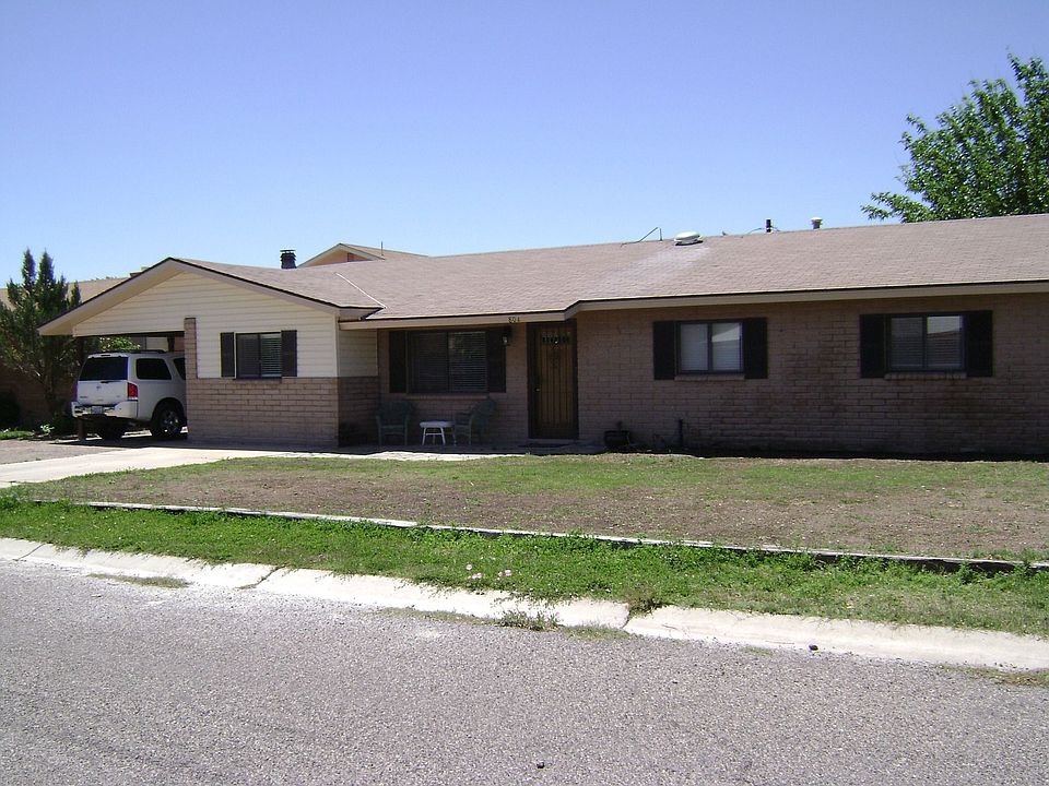 1st image of 804 W Palomas Dr