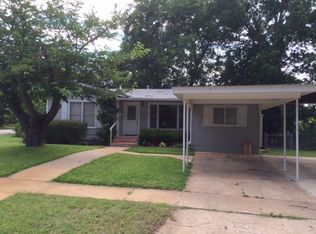 1932 S Walnut St, Brady, TX 76825