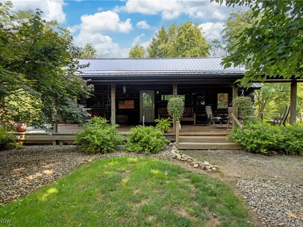 11615 State Route 39, Millersburg, OH 44654