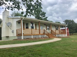 52 Hobgood Rd, Rydal, GA 30171