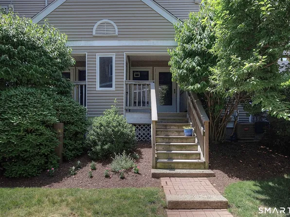 9 Glenrock #9, Norwalk, CT 06850