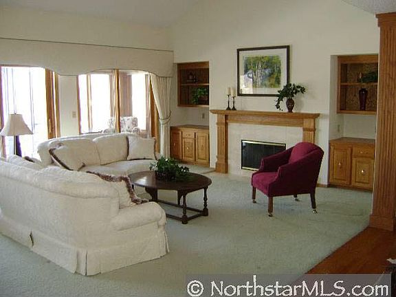 5th image of 896 Highview Circle N