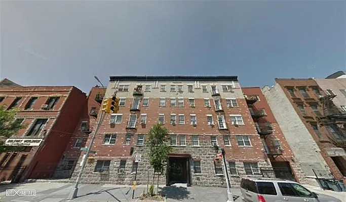 Sold by Citi Habitats | media 7